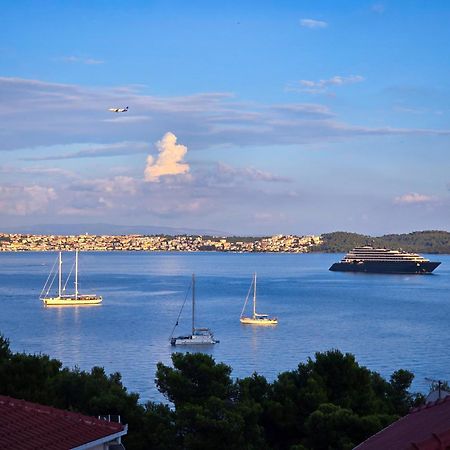Apartments Ana Trogir Exterior photo