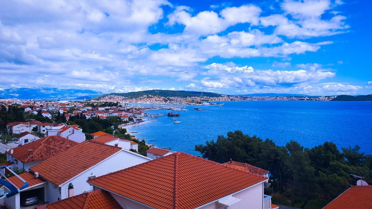 Apartments Ana Trogir Exterior photo